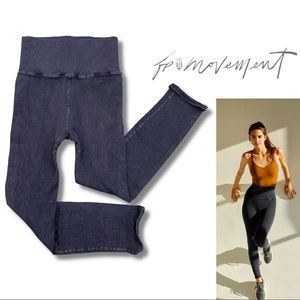 XS/S Happiness Runs Free People Leggings Ultra High-Rise 7/8 Length
